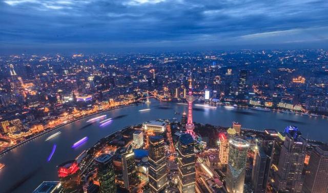 看看上海外滩最美风景区（惊艳亚洲上海这座）(3)