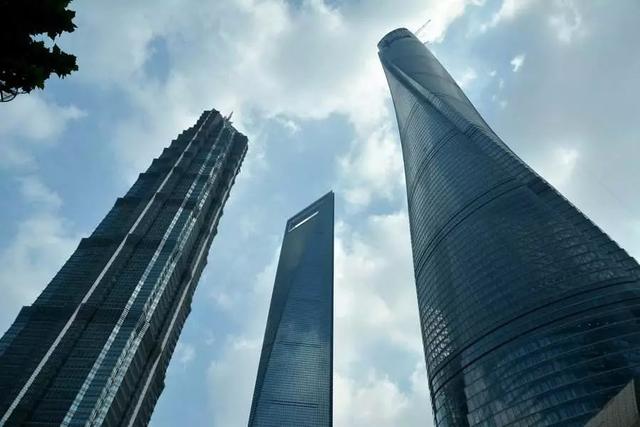 看看上海外滩最美风景区（惊艳亚洲上海这座）(5)