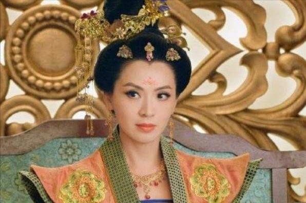 NBA利文斯顿断腿故事（断腿硬汉利文斯顿）