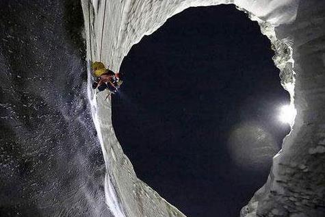 末日天坑事件 末日天坑有人下去过吗