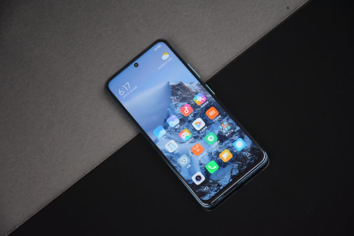 最好的千元手机(性能最强的三款千元机推荐)