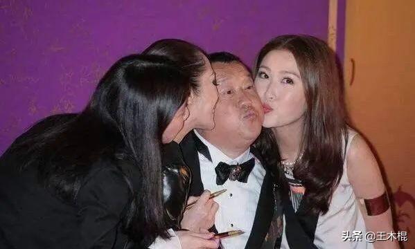 香港娱乐圈叱咤风云人物（香港娱乐圈小个子大佬的风流史）(19)