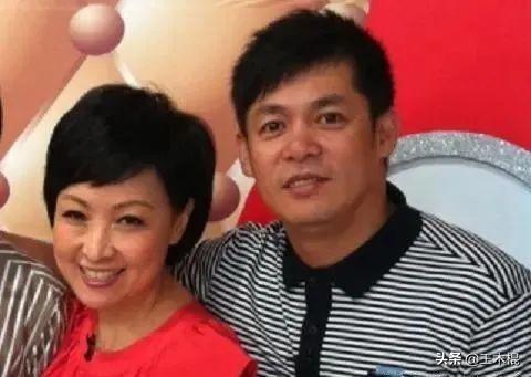 香港娱乐圈叱咤风云人物（香港娱乐圈小个子大佬的风流史）(21)