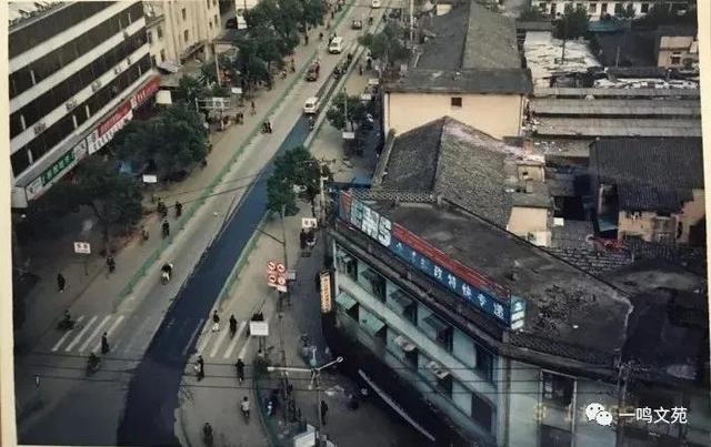 屯溪汽车站在市区吗（屯溪汽车站变迁记）(5)