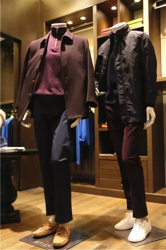 鄂尔多斯羊绒大衣便宜嘛（鄂尔多斯羊绒大衣最多直降4000元）(26)