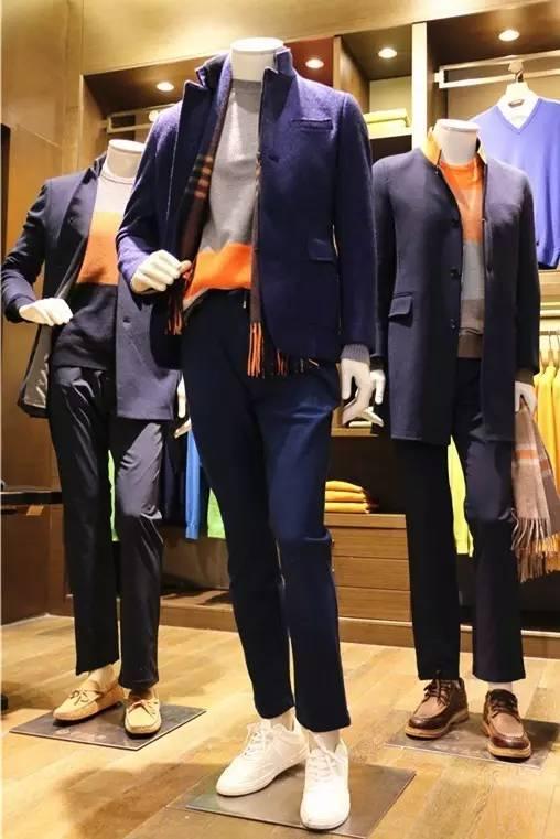 鄂尔多斯羊绒大衣便宜嘛（鄂尔多斯羊绒大衣最多直降4000元）(22)