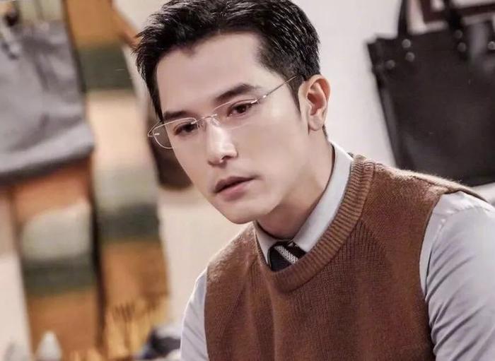 扒叔大爆料:谢娜张杰的料?邱泽靠唐嫣上位?小S被婆家看不起?钟楚曦全靠后台?