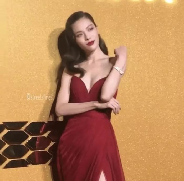 扒叔大爆料:谢娜张杰的料?邱泽靠唐嫣上位?小S被婆家看不起?钟楚曦全靠后台?