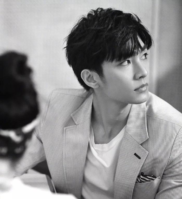 扒叔大爆料:谢娜张杰的料?邱泽靠唐嫣上位?小S被婆家看不起?钟楚曦全靠后台?