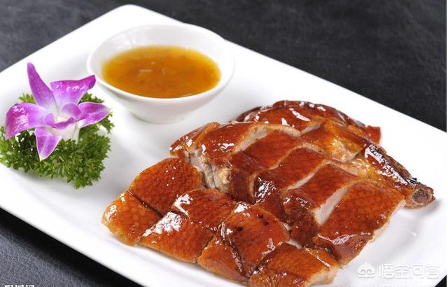 广东白切鹅的正宗做法(广东四大名鹅及八大鹅肉作法)(10)