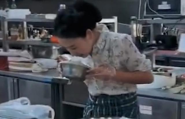 网红沈丹个人简历（乡愁沈丹23岁生下女儿）(6)