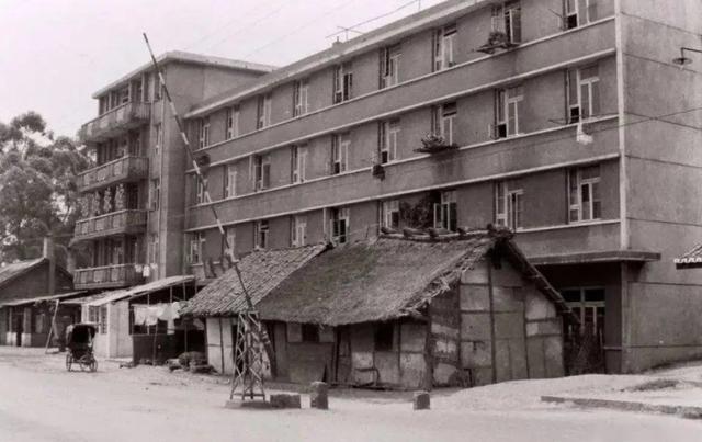 云南十大恶人孙小果杀的谁(四川首善的双面人生)(6)