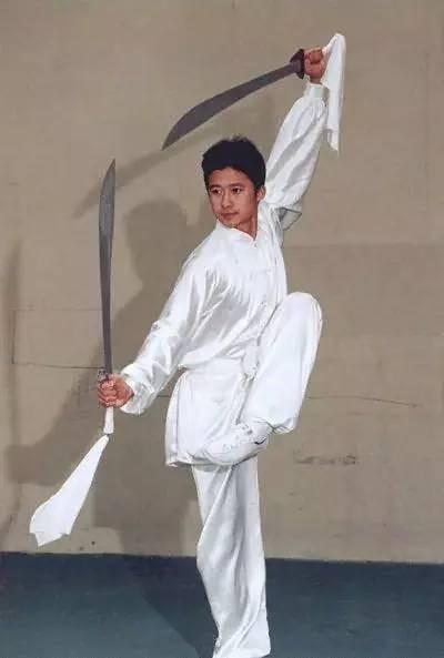 战狼2重映官方刺激下票房市场(79万人打出7.1分近4年后重映)(11)