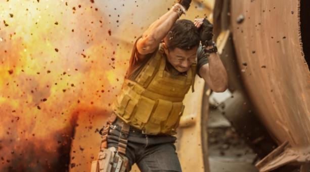 战狼2重映官方刺激下票房市场(79万人打出7.1分近4年后重映)(7)