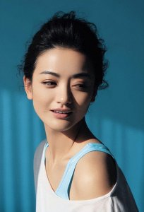 ​朱杰：戏红人不红，为何不靠炒作提热度？看看老公是谁就明白了