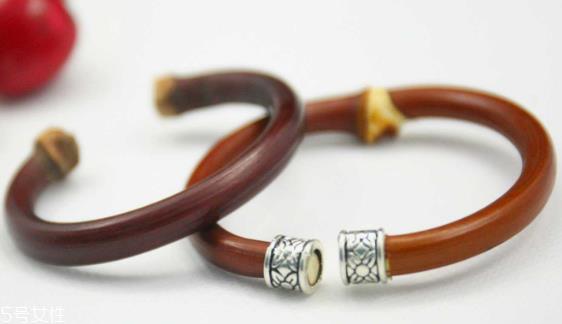 鸡血藤能做成手镯吗 鸡血藤手镯