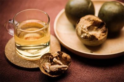 ​罗汉果茶能治咽炎吗 罗汉果茶能治哮喘吗