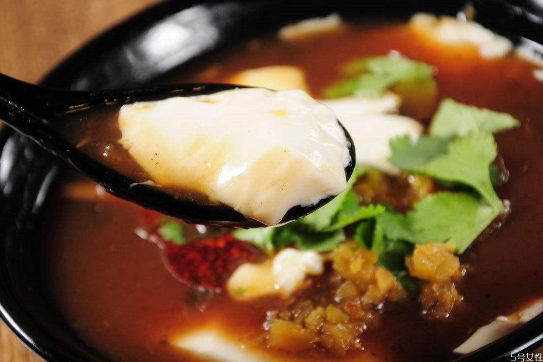 减肥吃豆腐脑还是豆浆 豆腐脑减肥期间可以吃吗 减肥吃豆腐脑还是豆浆 豆腐脑减肥期间可以吃吗