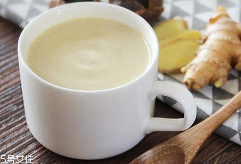 椰子粉可以加蜂蜜吗 搭配建议