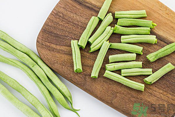 四季豆没炒熟有毒吗？四季豆没熟吃了会怎样？