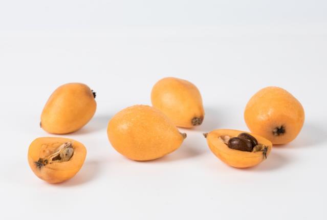 枇杷是凉性的还是热性的 枇杷是寒性水果还是温性水果