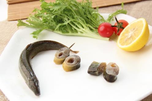 泥鳅怎么吃 香煎泥鳅更美味