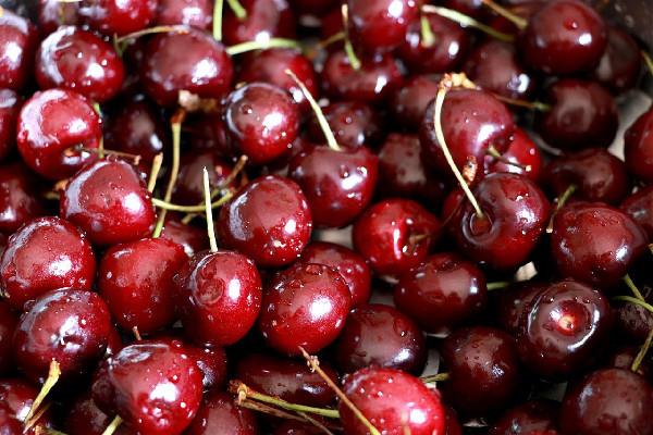 车厘子有苦味是怎么回事 车厘子苦了是不是坏了