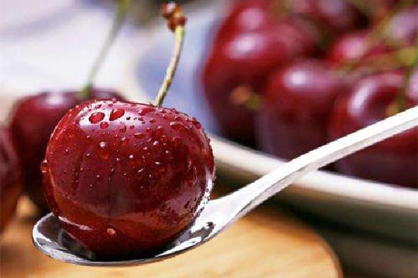 车厘子有苦味是怎么回事 车厘子苦了是不是坏了