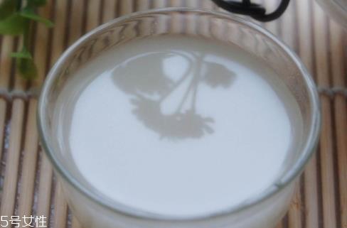 米酒为什么会有杂质 发酵的结果