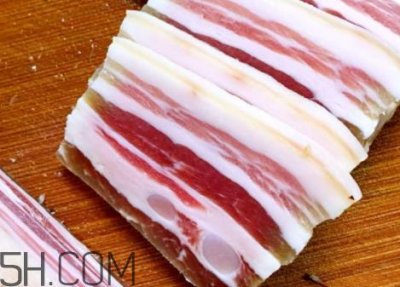 ​咸肉发霉了还能吃吗 咸肉发霉了怎么办