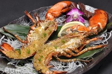 波士顿龙虾清蒸多久?波士顿龙虾蒸几分钟? 波士顿龙虾清蒸多久?波士顿龙虾蒸几分钟?