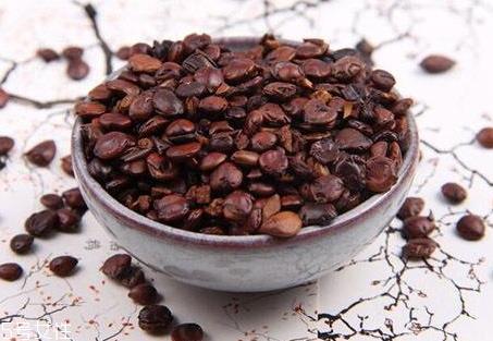 柏子仁和酸枣仁怎么吃 柏子仁和酸枣仁的功效