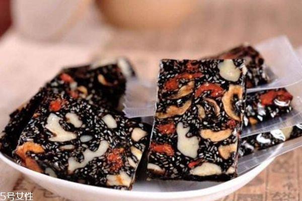 阿胶糕小孩能吃吗 三岁以上的小孩可以服用