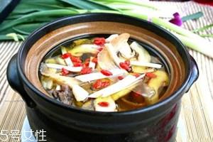 天麻炖鸡可以放红枣吗 当然可以 天麻炖鸡可以放红枣吗 当然可以