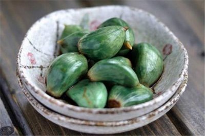 ​腊八蒜一次最多吃多少 腊八蒜吃多了对身体有伤害吗