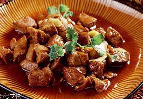 红烧羊肉用什么部位最好 各个部位羊肉的吃法