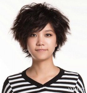 ​李霄云为什么被冷藏 才情不输江映蓉却星运坎坷