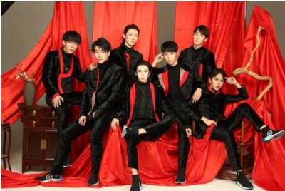 ​国内首支中国风男团：木及少年，有颜值有实力的翩翩公子