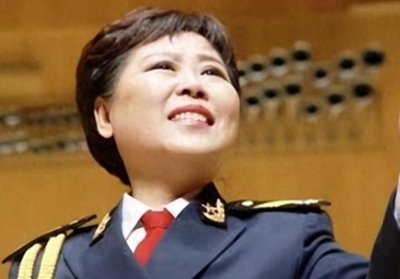 ​歌唱家卞小贞 嫁高情商丈夫 照顾脑瘫儿无怨无悔 如今孙子已成研究生