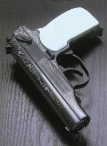 ​#轻兵器科普#东德生产的华丽手枪：马卡洛夫（PM）手枪