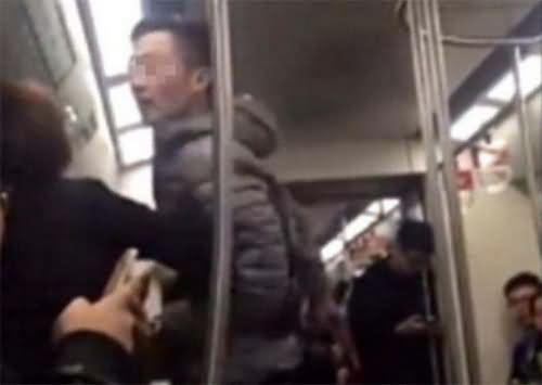 地铁骂人事件通报