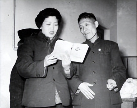 马三立和堂弟马四立及弟媳于佑福个人资料