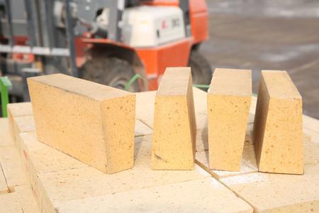 耐火砖用量计算公式