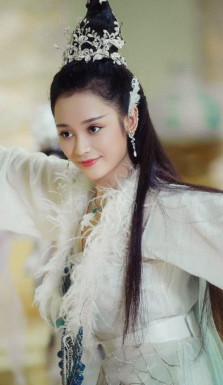 唐嫣旗下有哪些艺人(唐嫣旗下艺人有多少斤) 唐嫣 旗下 第10张