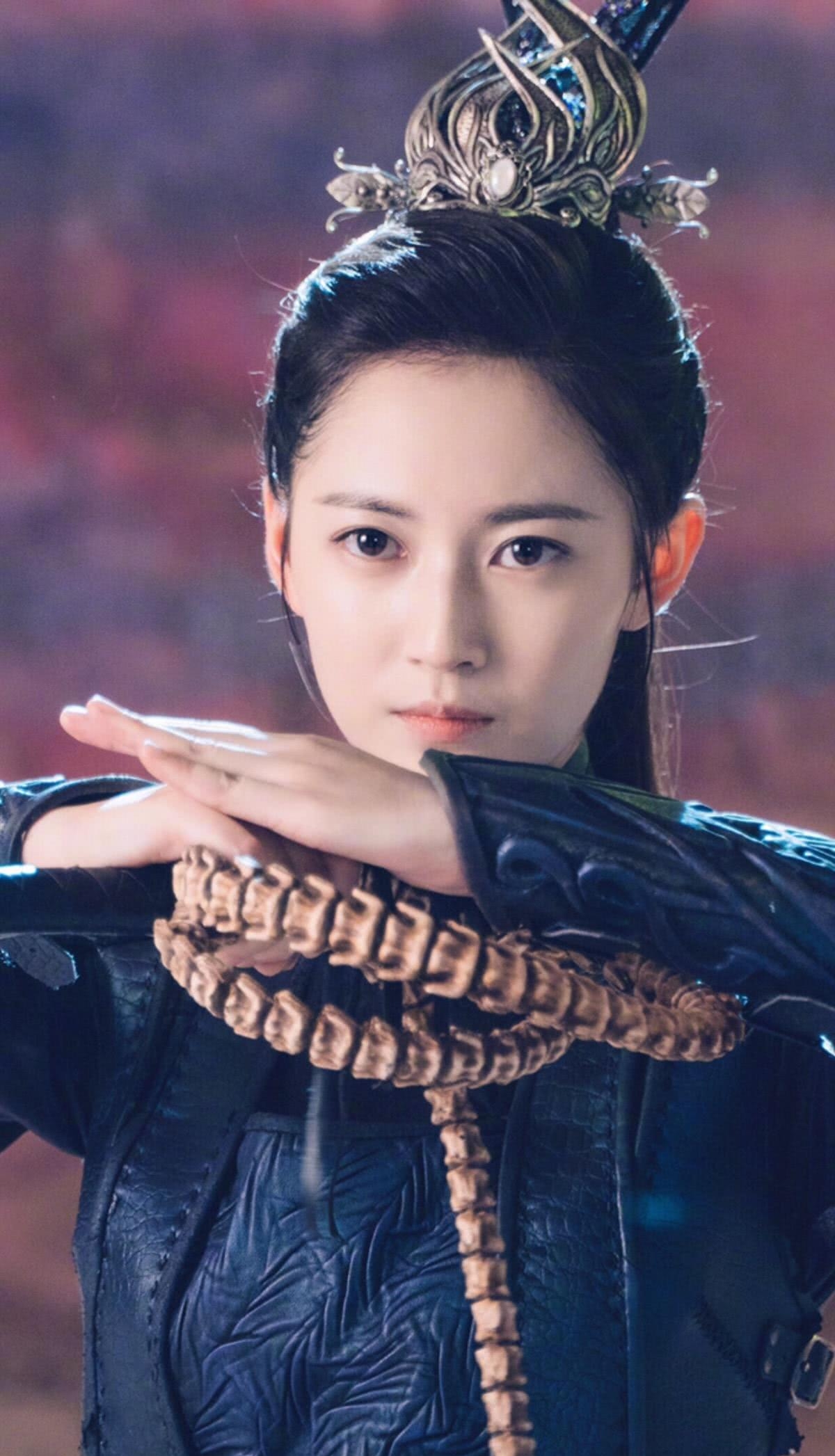 唐嫣旗下有哪些艺人(唐嫣旗下艺人有多少斤) 唐嫣 旗下 第4张