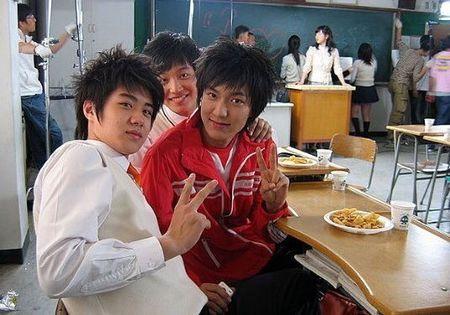 李明浩整容,正规整形整容,本文共(578字) 李明浩整容,正规整形整容,本文共(578字)