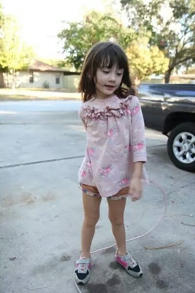 世界上最美的混血双胞胎长大了！