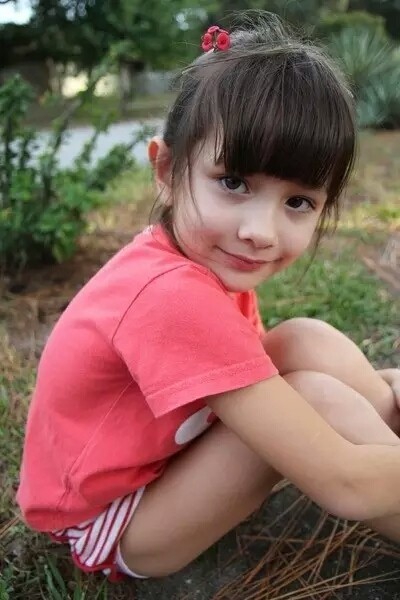 世界上最美的混血双胞胎长大了！