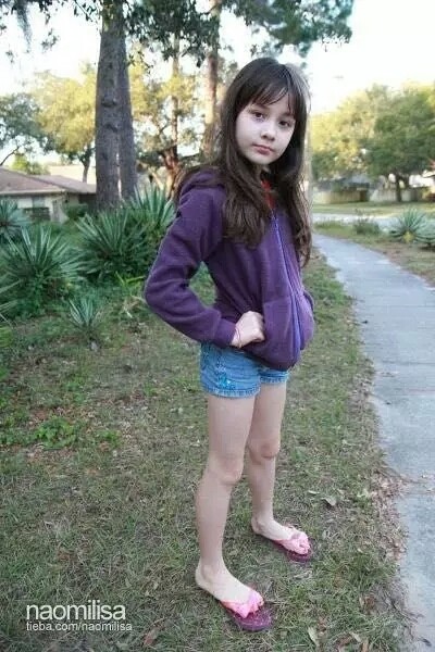 世界上最美的混血双胞胎长大了！