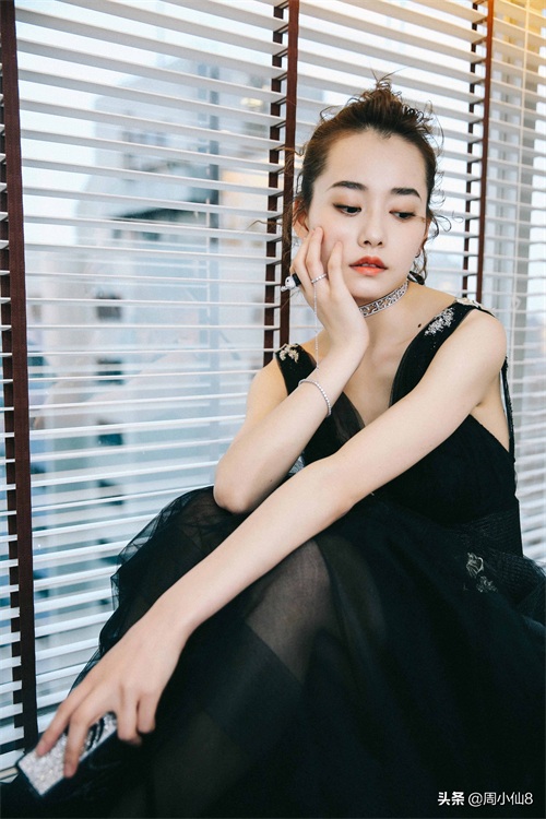 柴碧云,娱乐圈影视女演员,是具有潜力的女明星